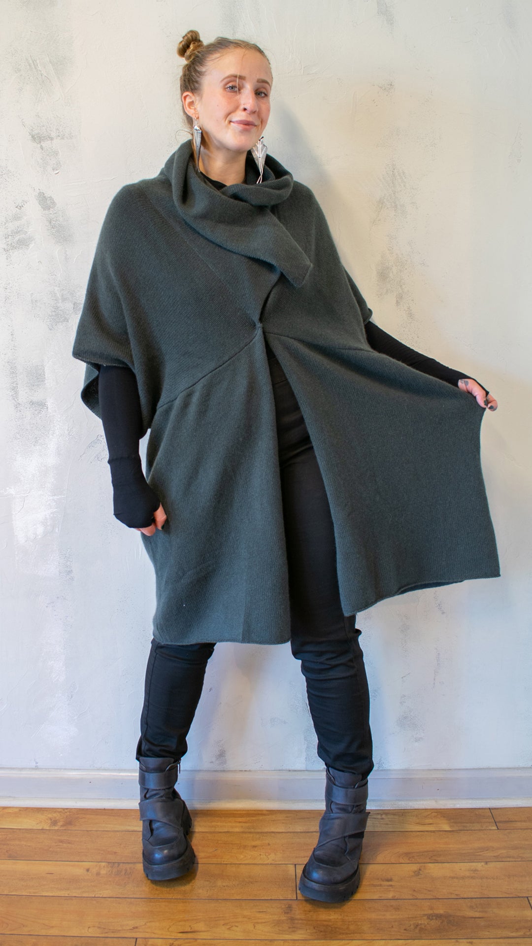 Cocoon Cardigan in Breen