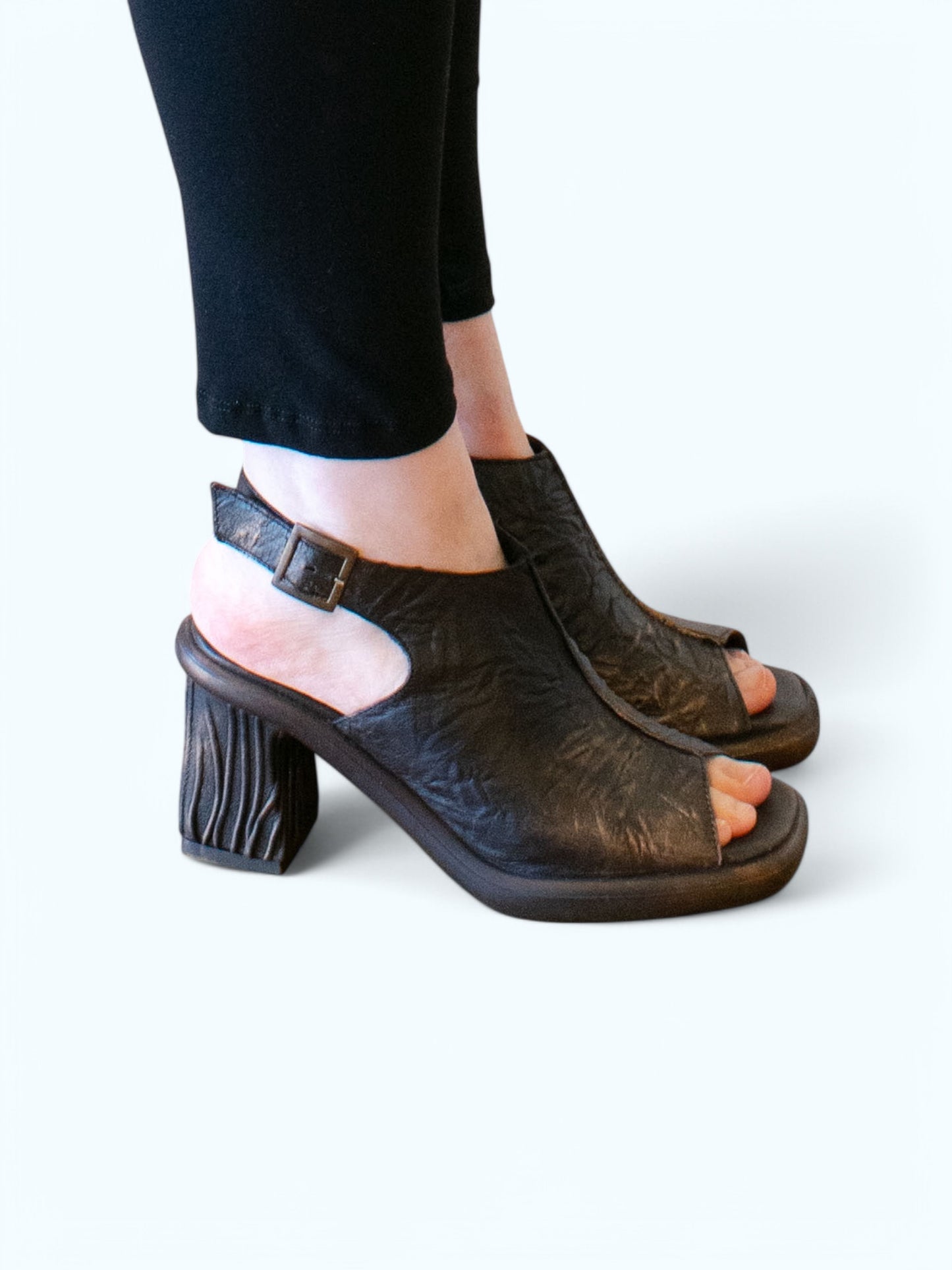 Monik Mule