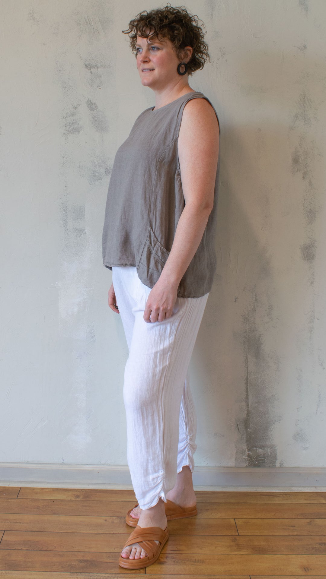 Scoop Tank (Multiple Colors)