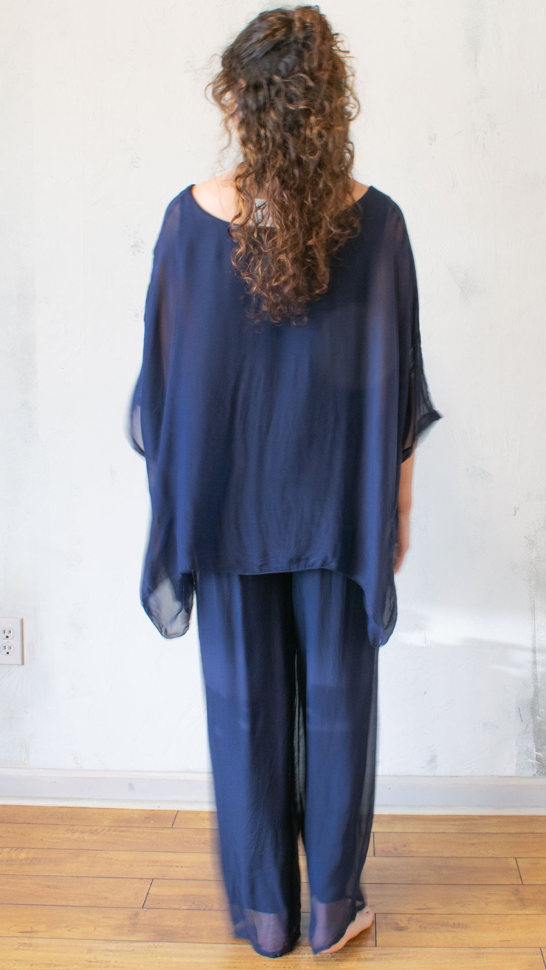 Silk Pullover (Multiple Colors)