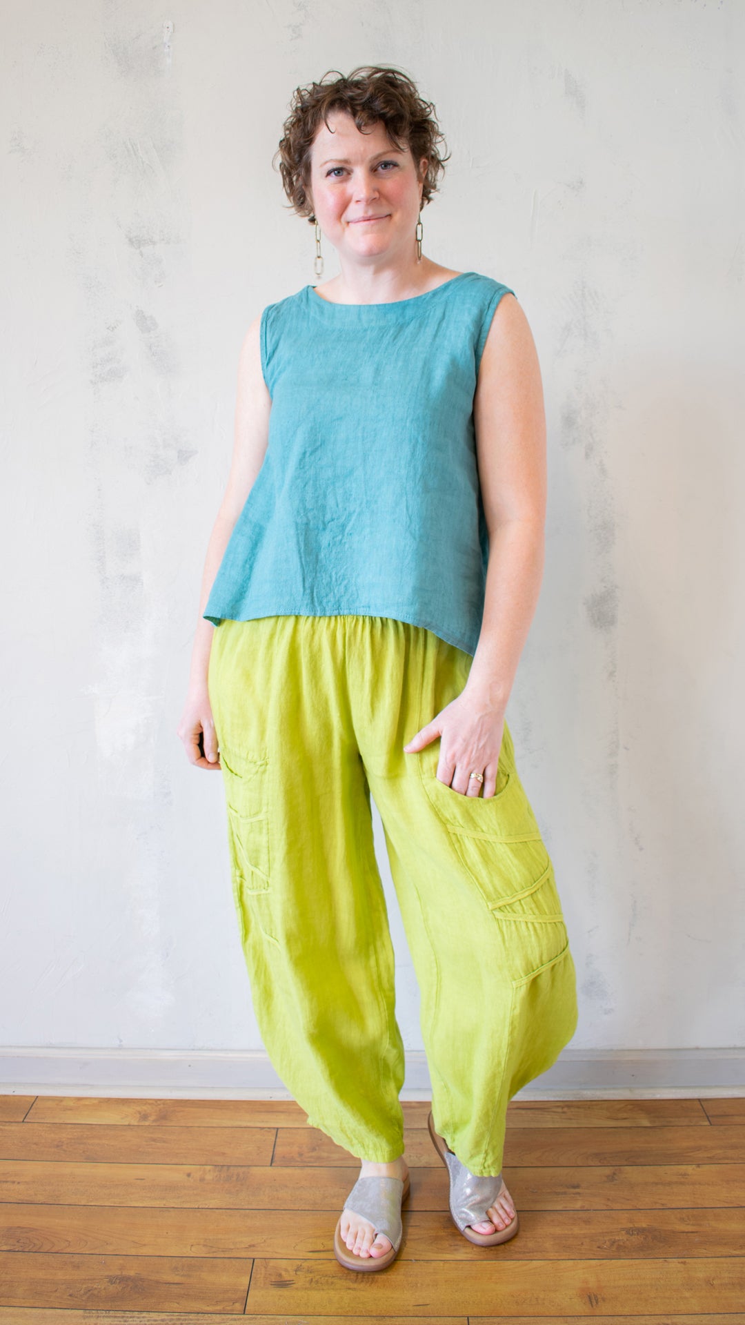 Tie Back Sleeveless Top (Multiple Colors)