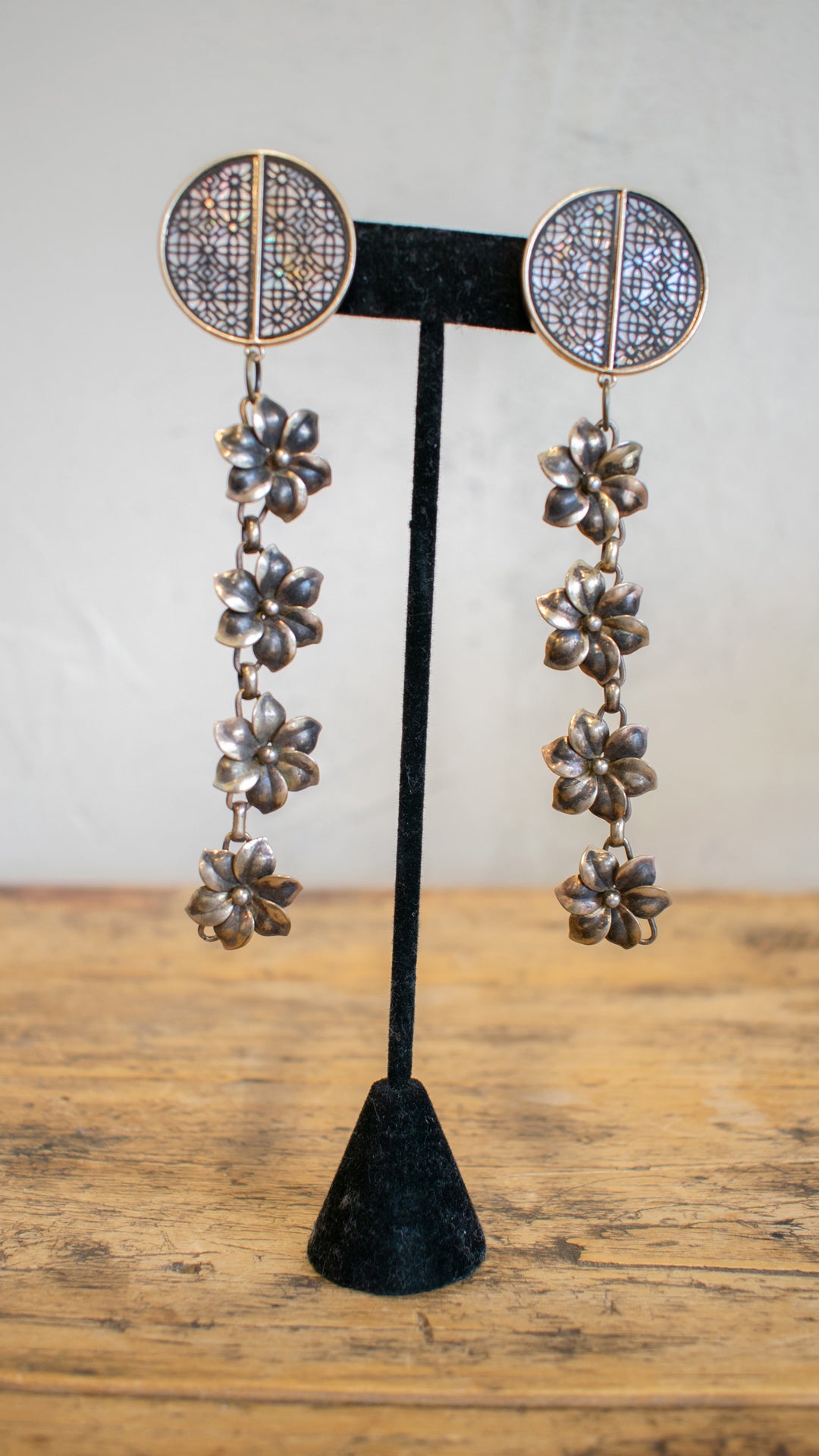 Silver Flower Chain Clips