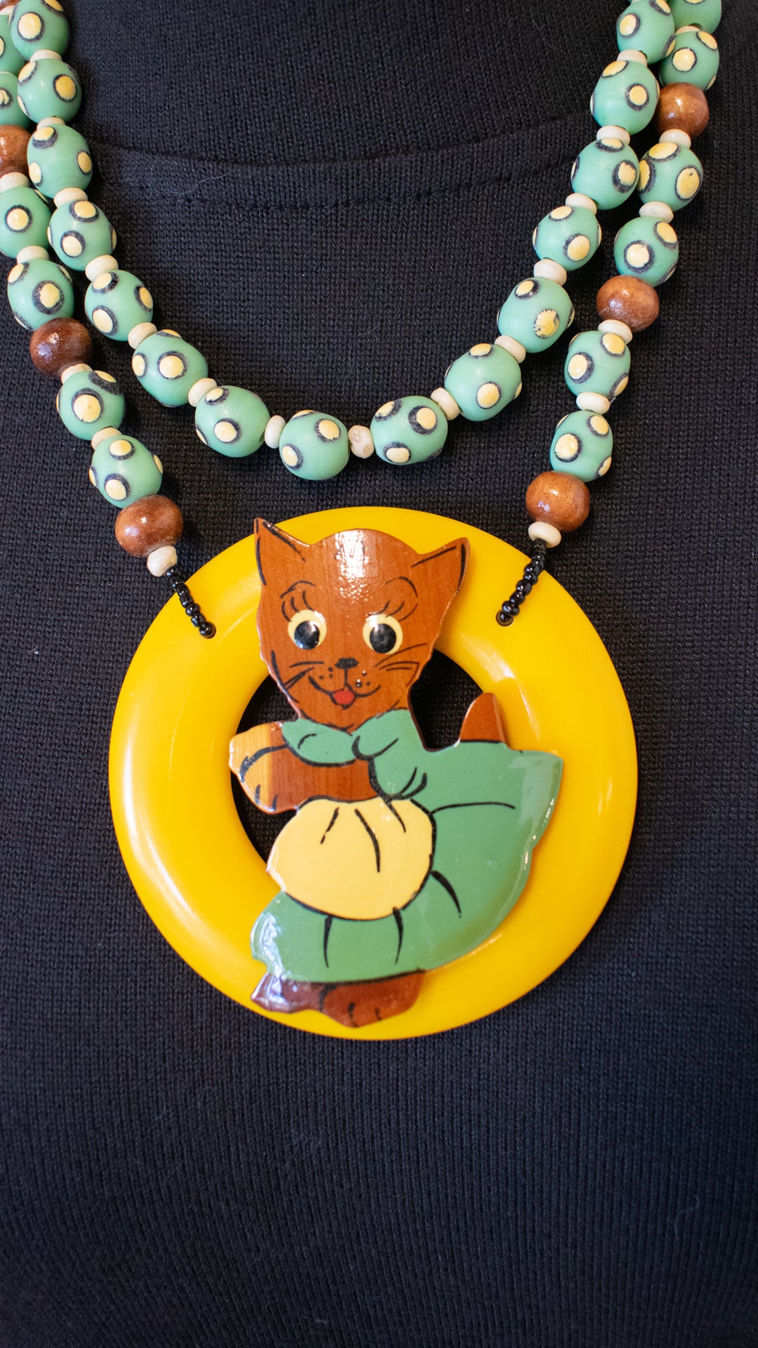 Vintage Kitty Pendant Necklace