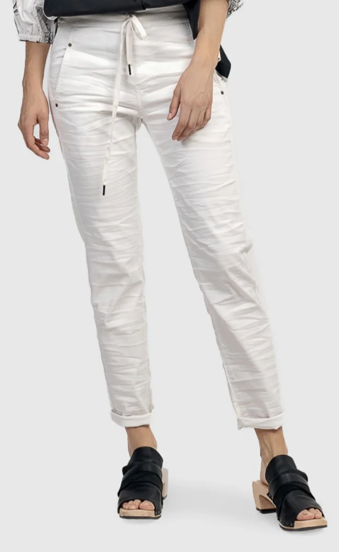 Iconic Denim in White