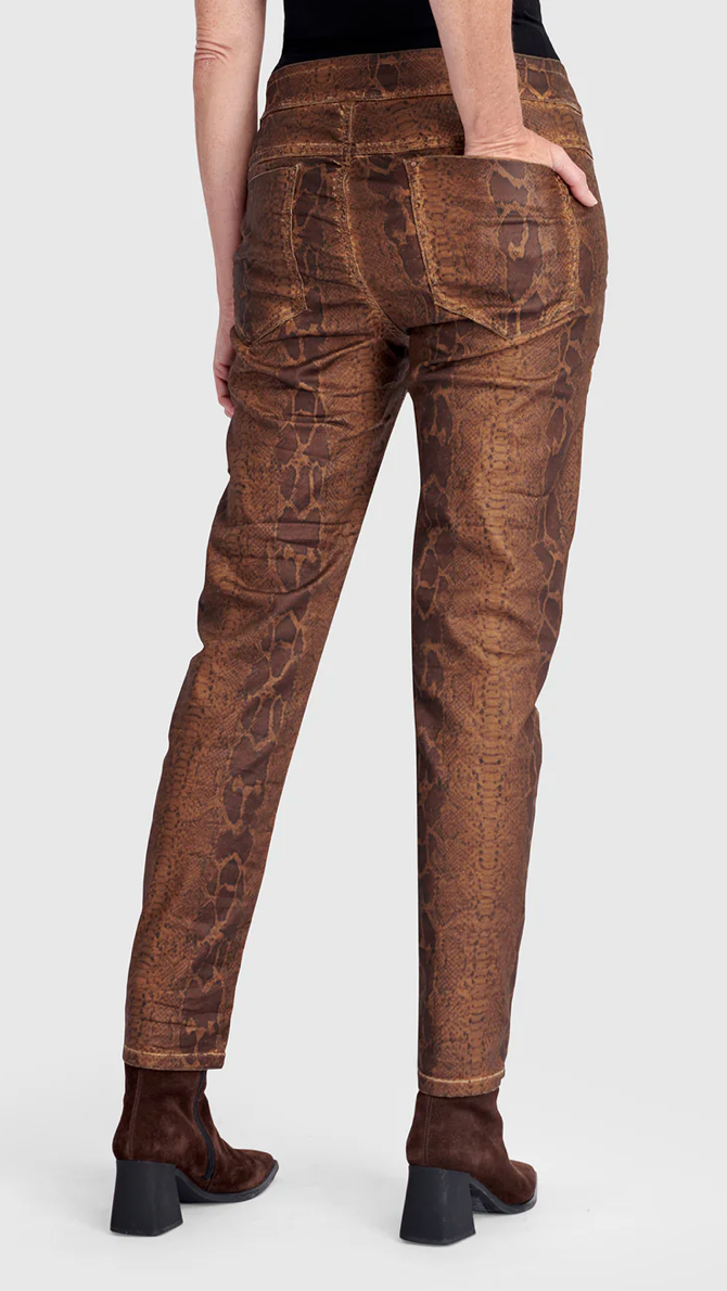Iconic Denim in Boa