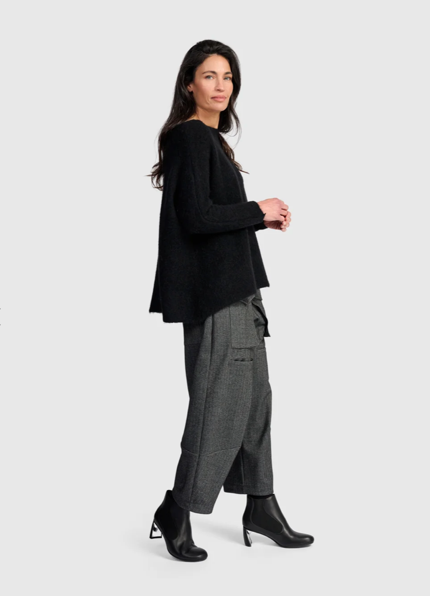 Sculpt Boxy Sweater in Black