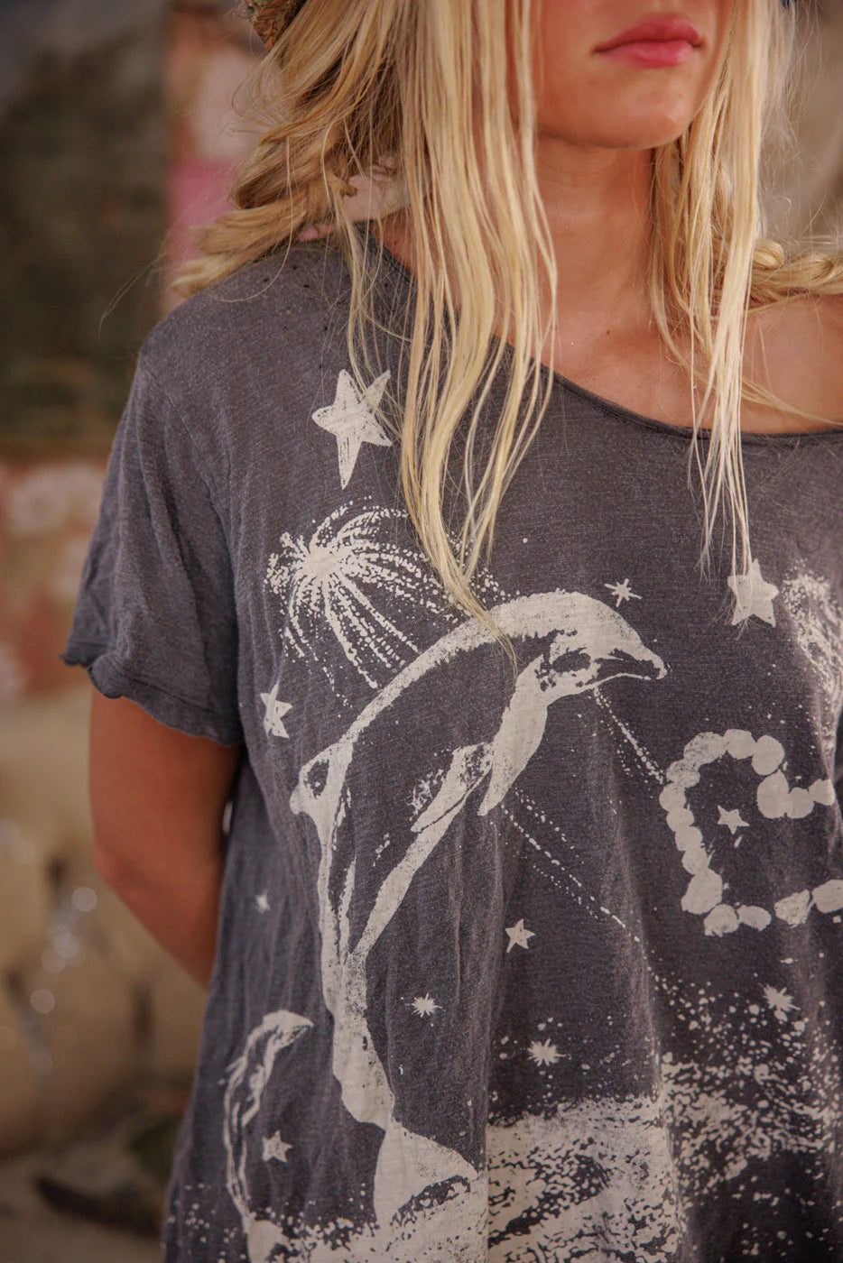Sky Dolphin T in Ozzy