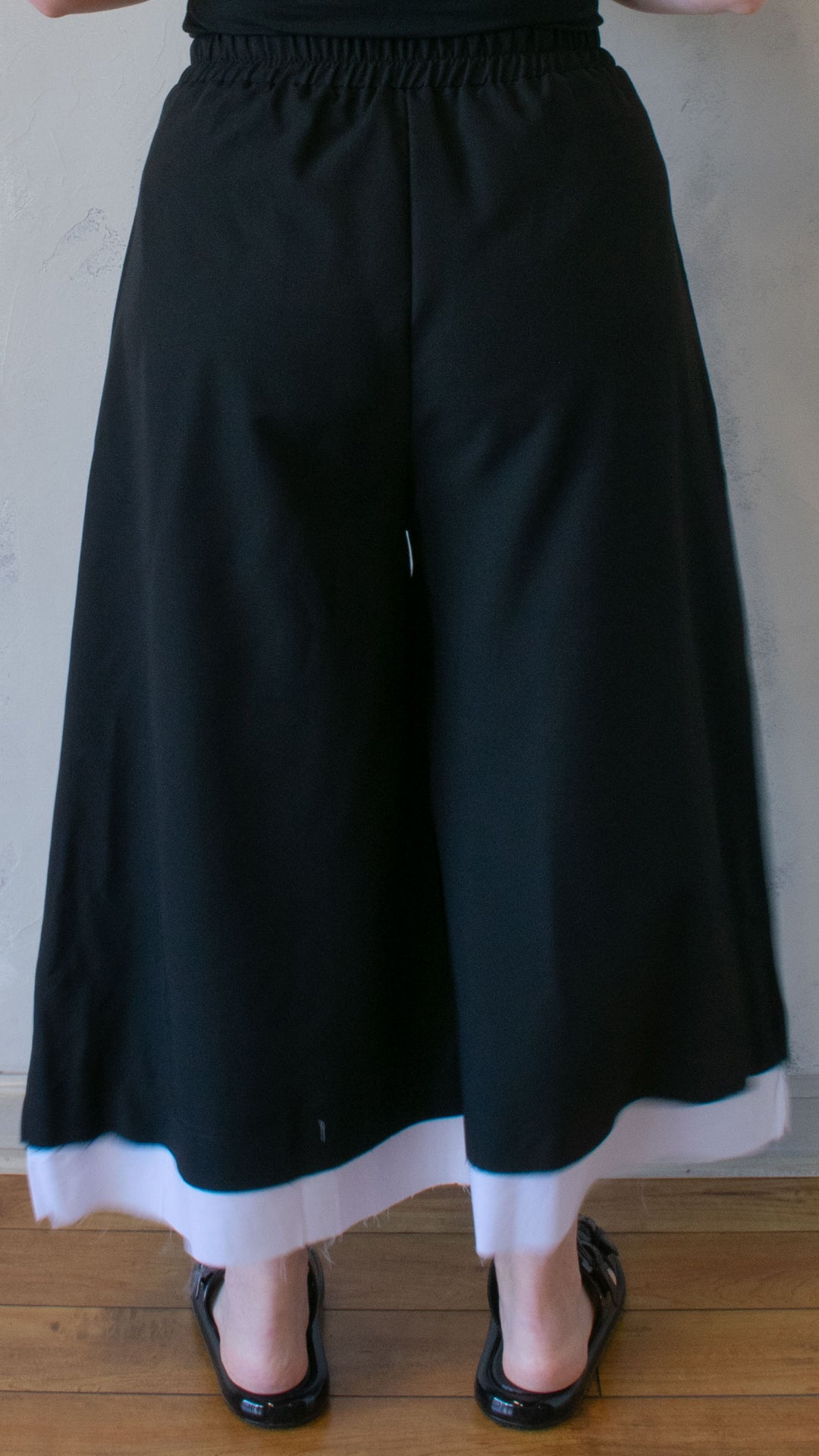 Cut Out Pant