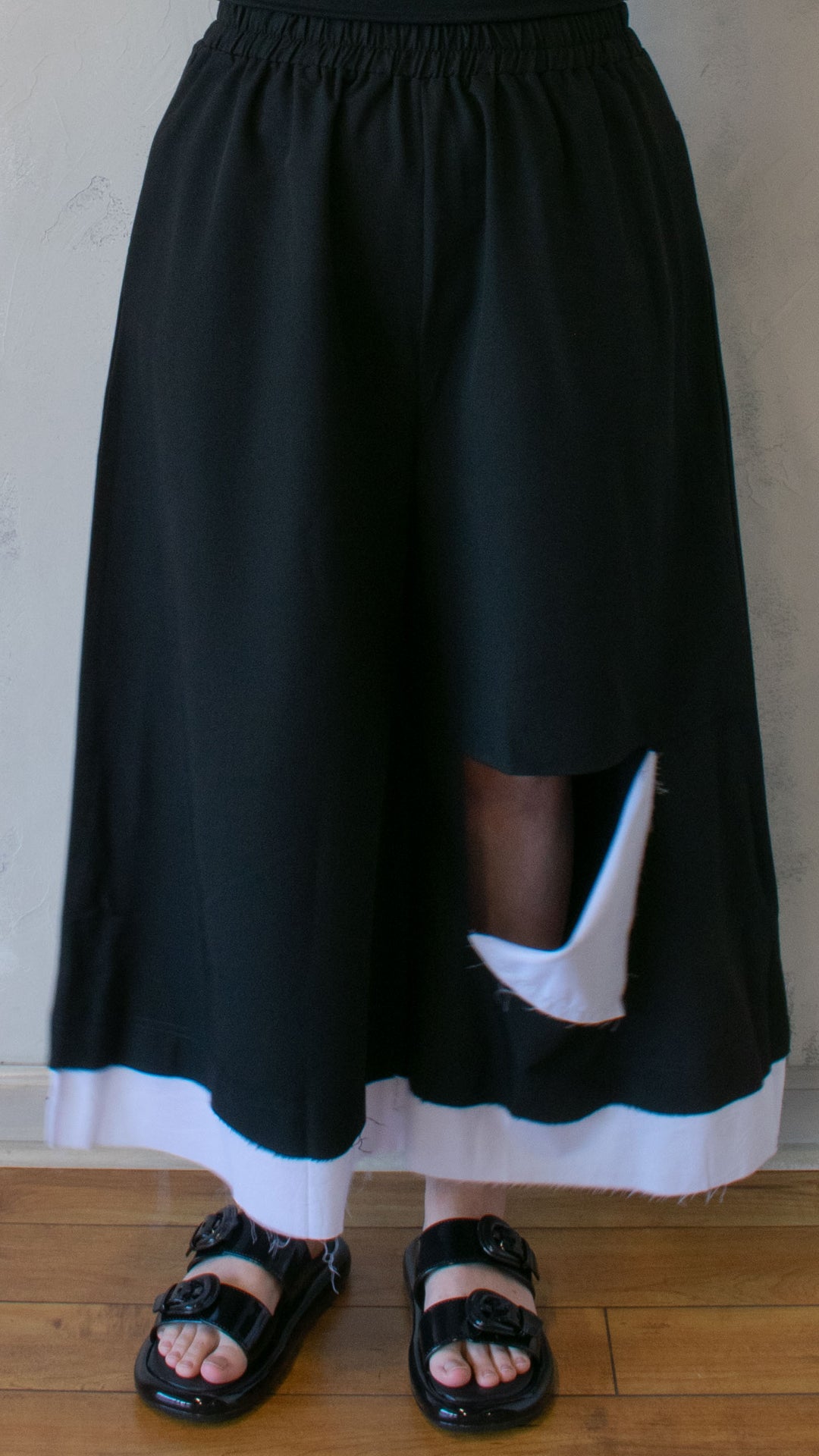 Cut Out Pant