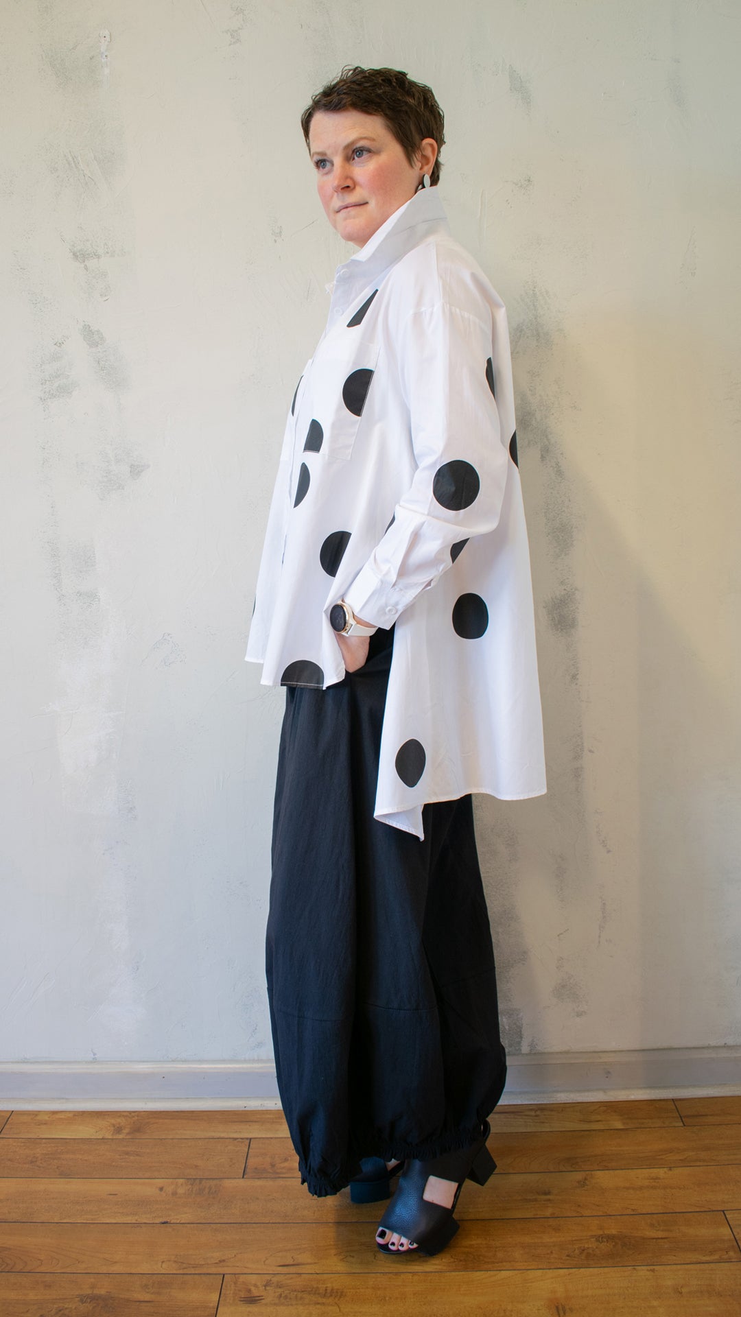 Polka Dot Crossover Button-Up in White