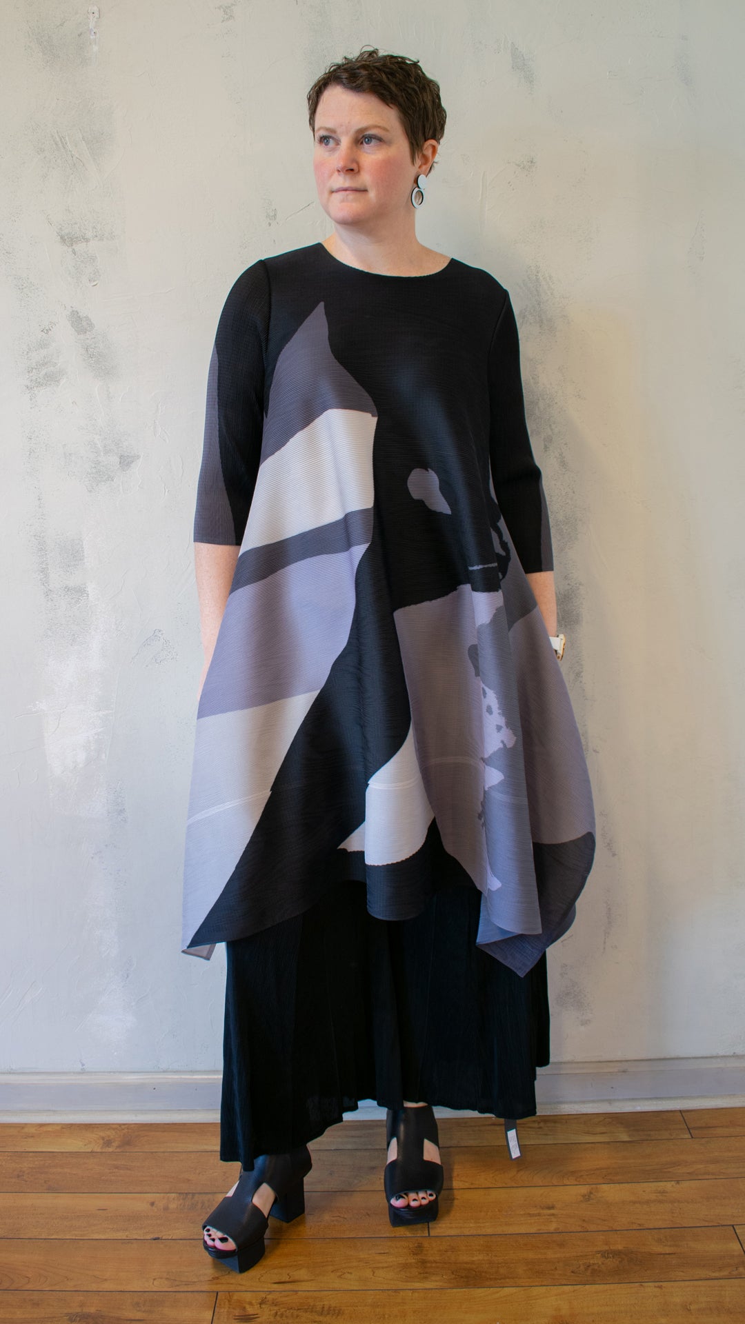 Bouncy Dress (Multiple Colors)