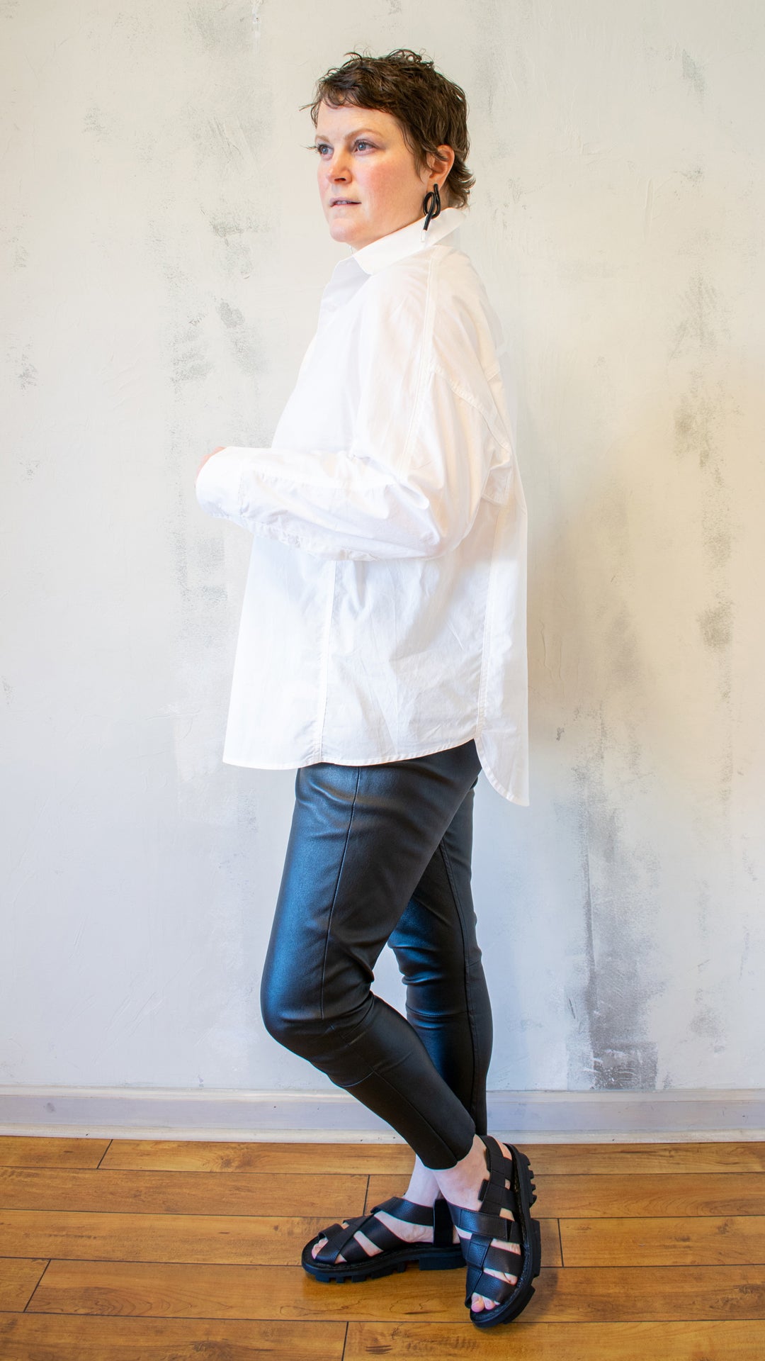 Single Line Button Up