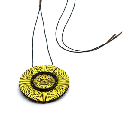 Saulė Necklace (Multiple Colors)