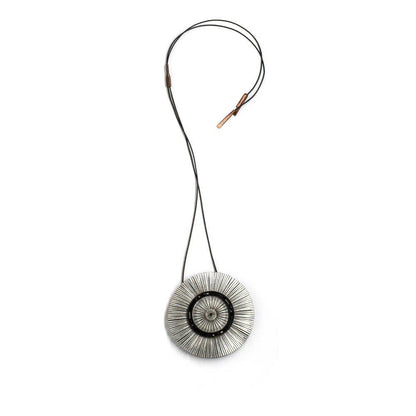Saulė Necklace (Multiple Colors)