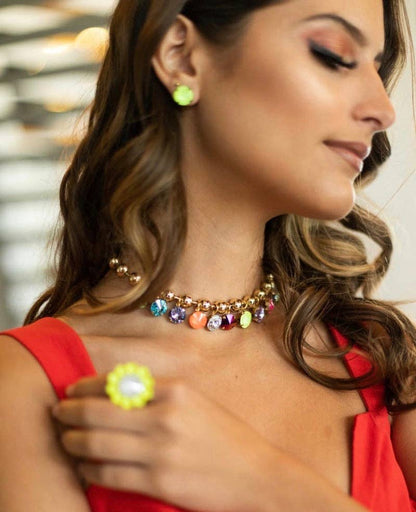 The Basics Studs in Neon