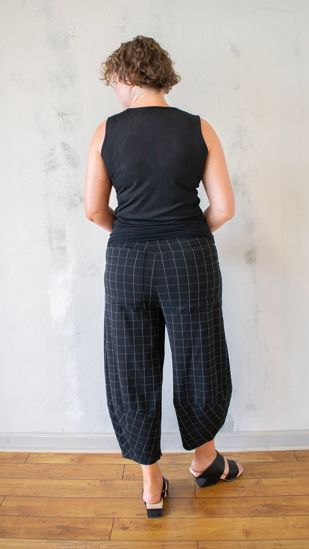 Parlez-Vous Florence Mesh Tank Top