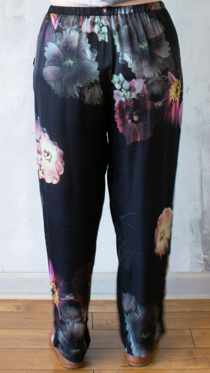 Kelly Pant (Multiple Colors)