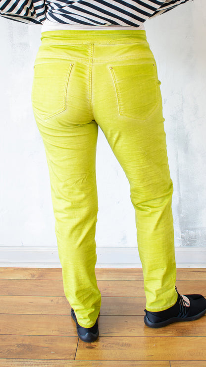 Washed Iconic Denim in Electric