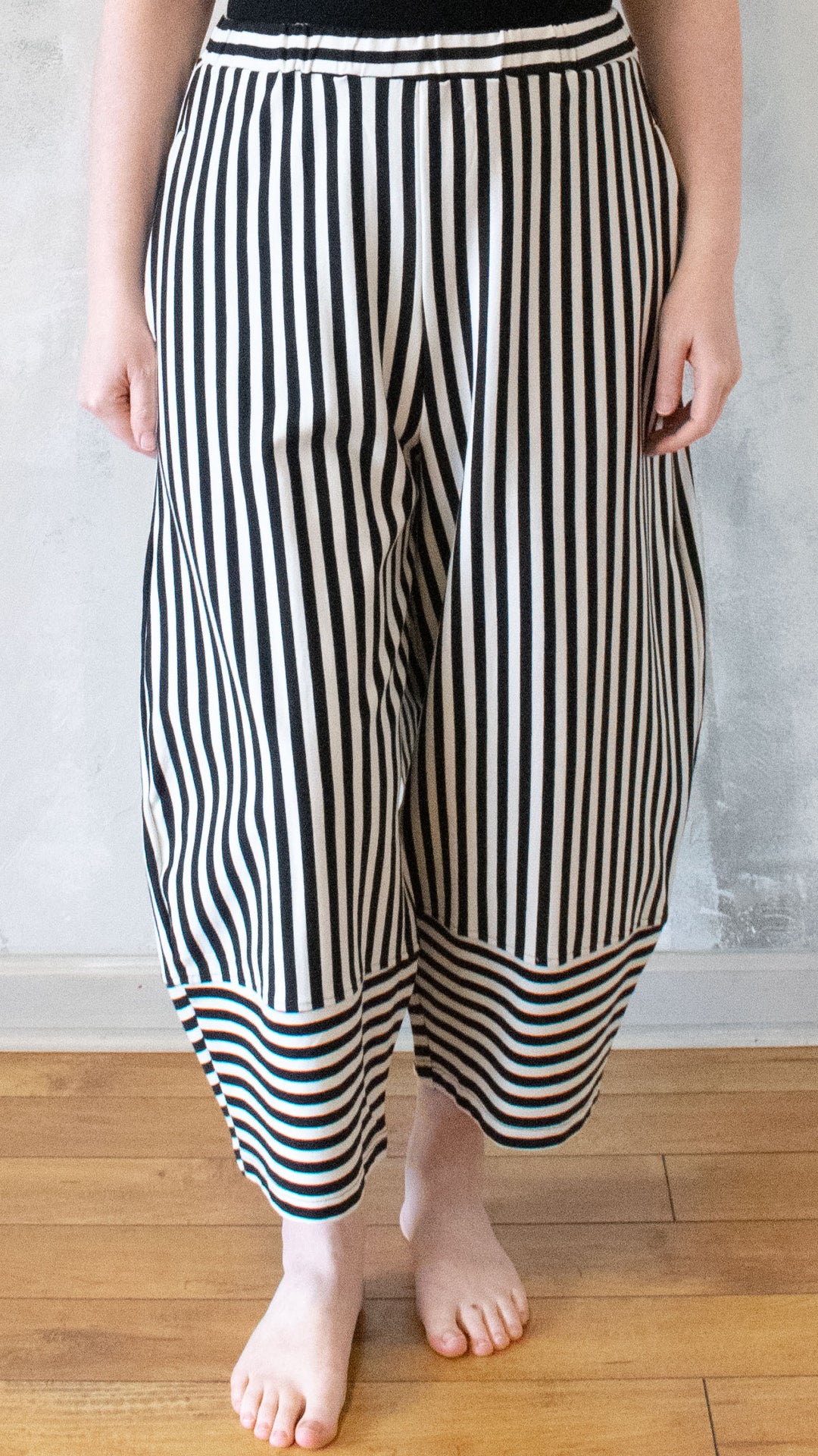 BW Stripe Barrel Pant