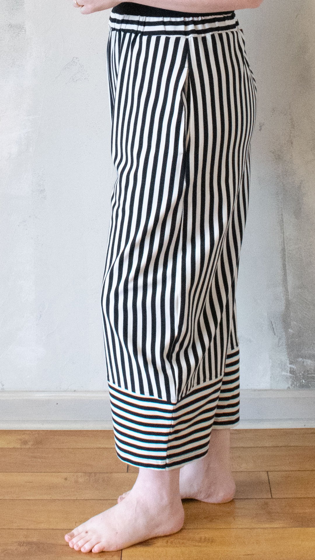 BW Stripe Barrel Pant