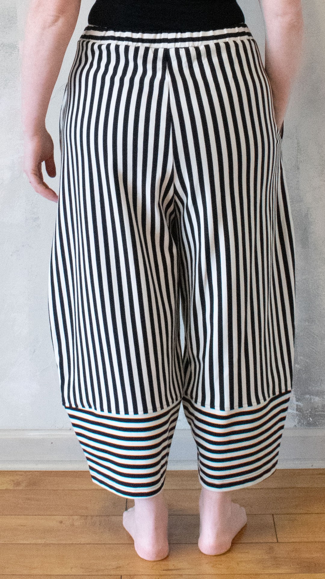 BW Stripe Barrel Pant