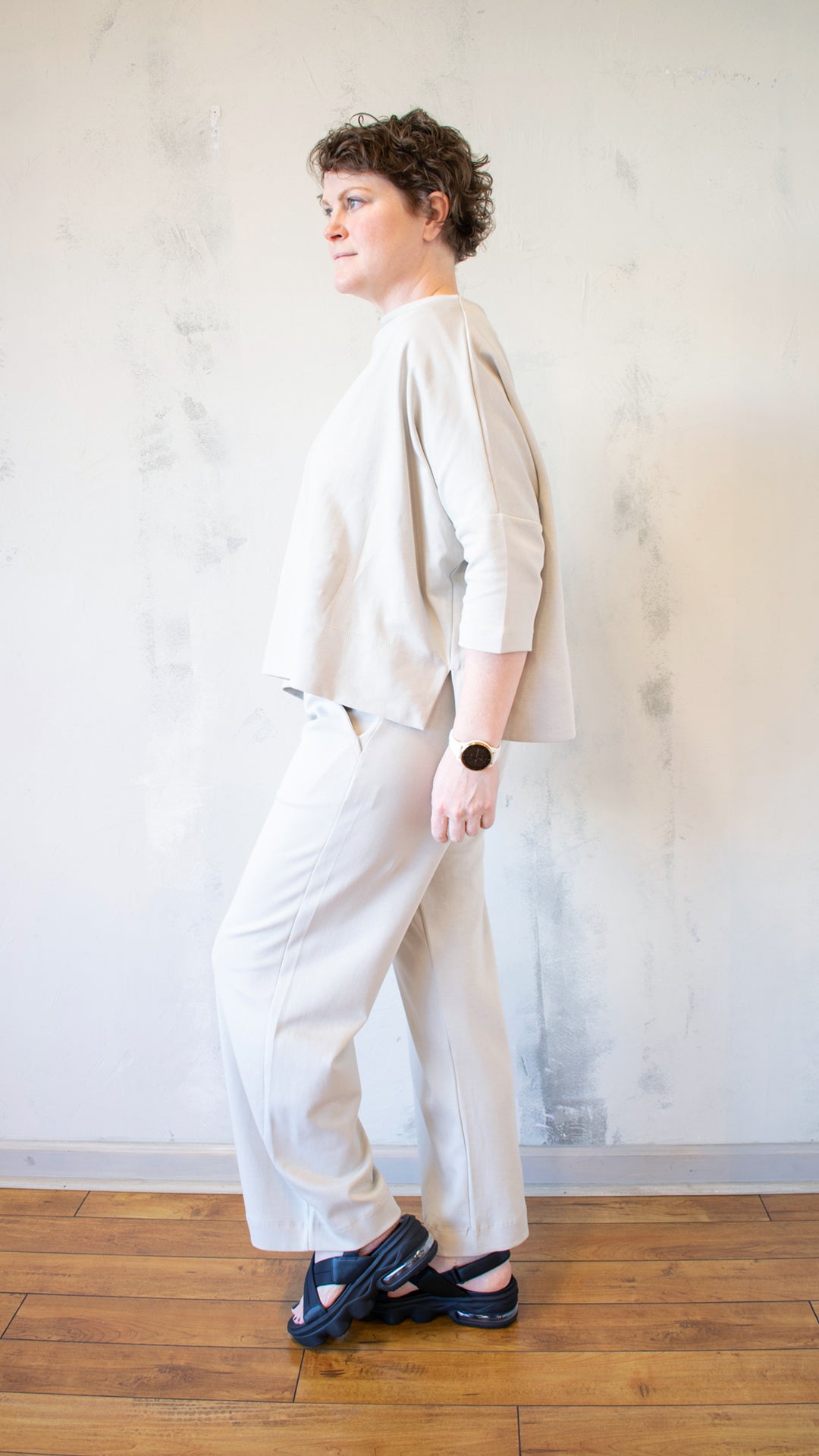 Electric Top in Bone