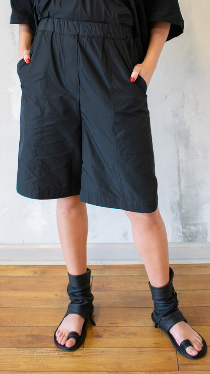 Taffeta Bermuda Short