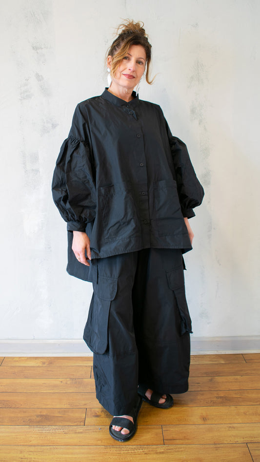 Pillow Sleeve Taffeta Button Up