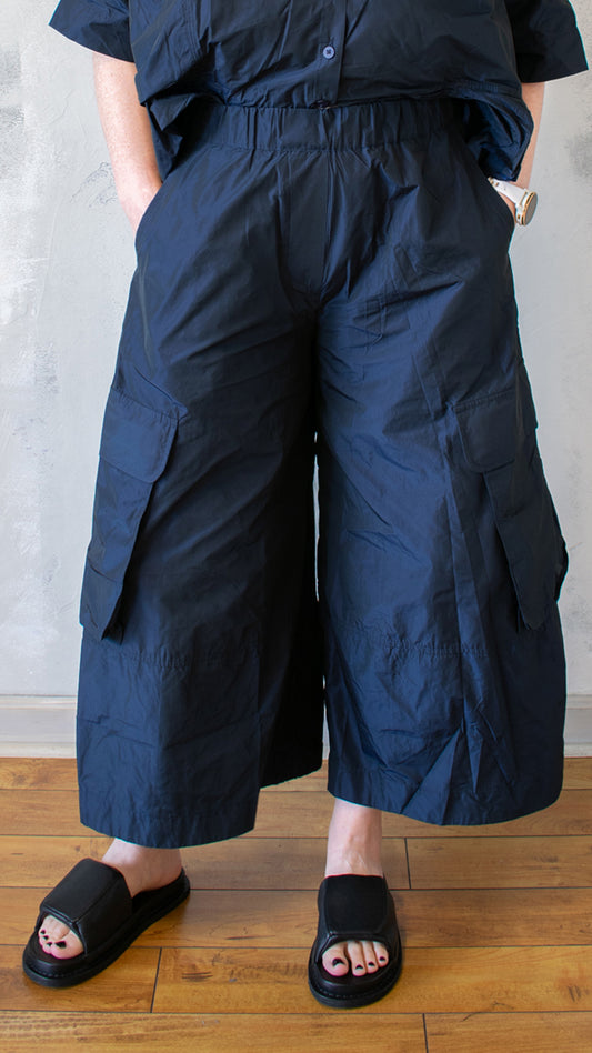 Wide Cargo Pant in Navy