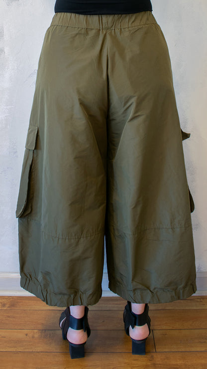 Wide Leg Pocket Pant in Khaki
