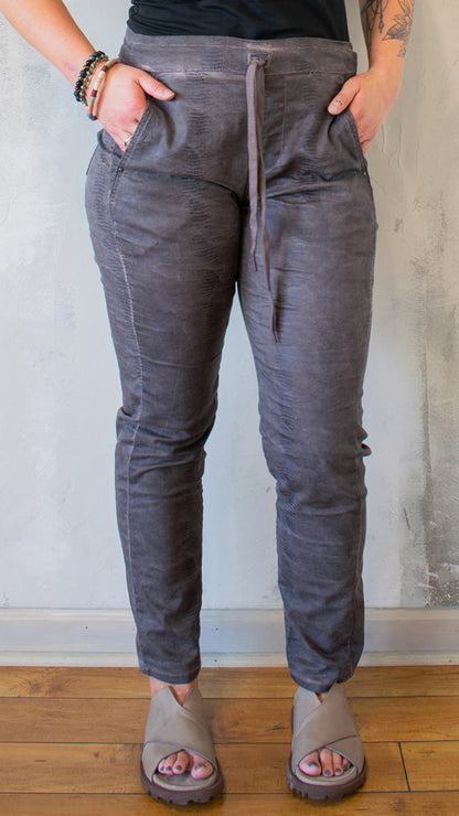 Iconic Denim in Mocha Python