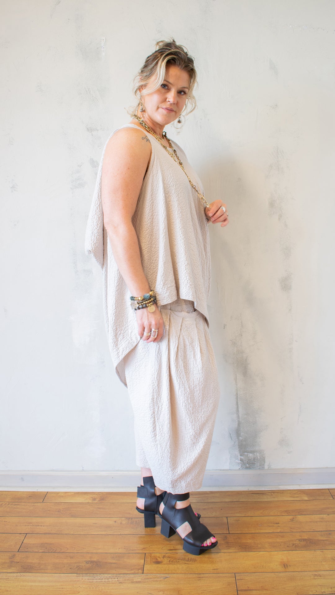 Alexia Tunic (Multiple Colors)