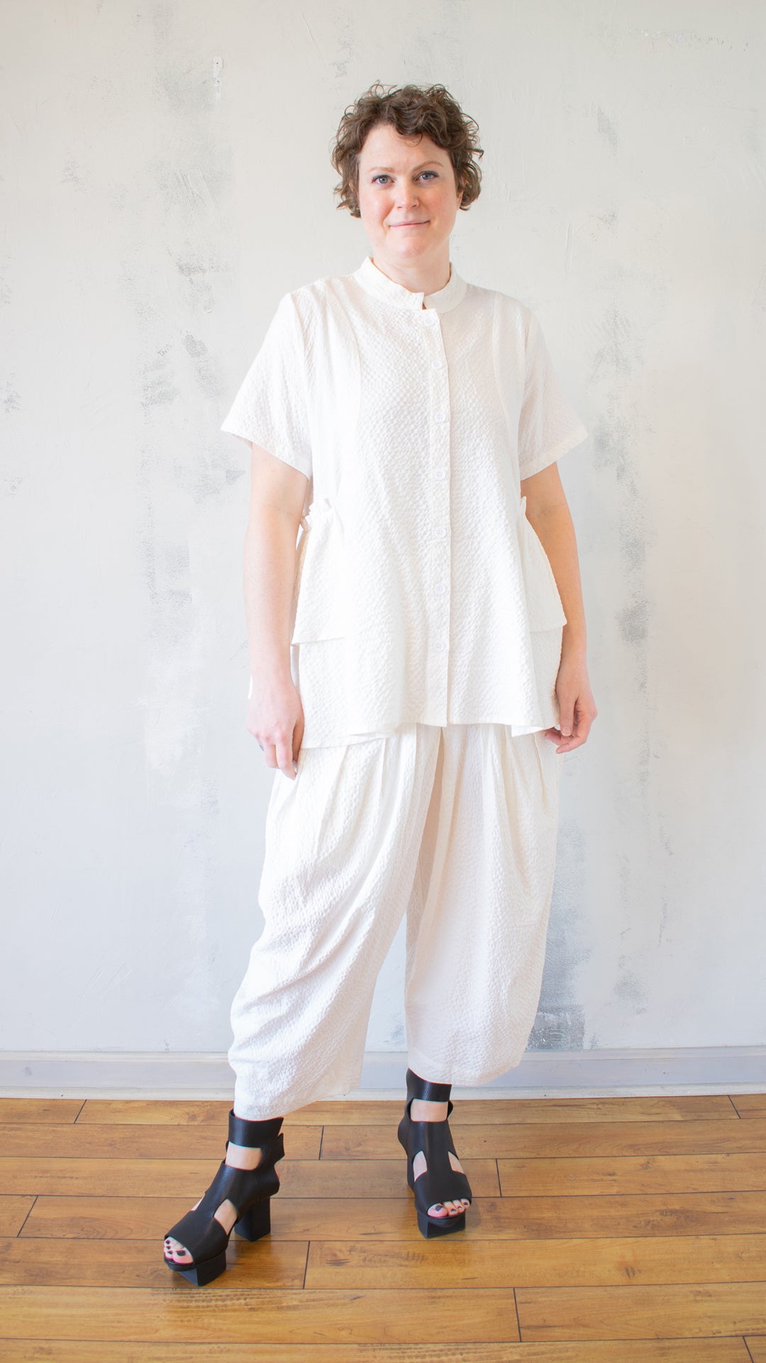 Lyra Shirt (Multiple Colors)