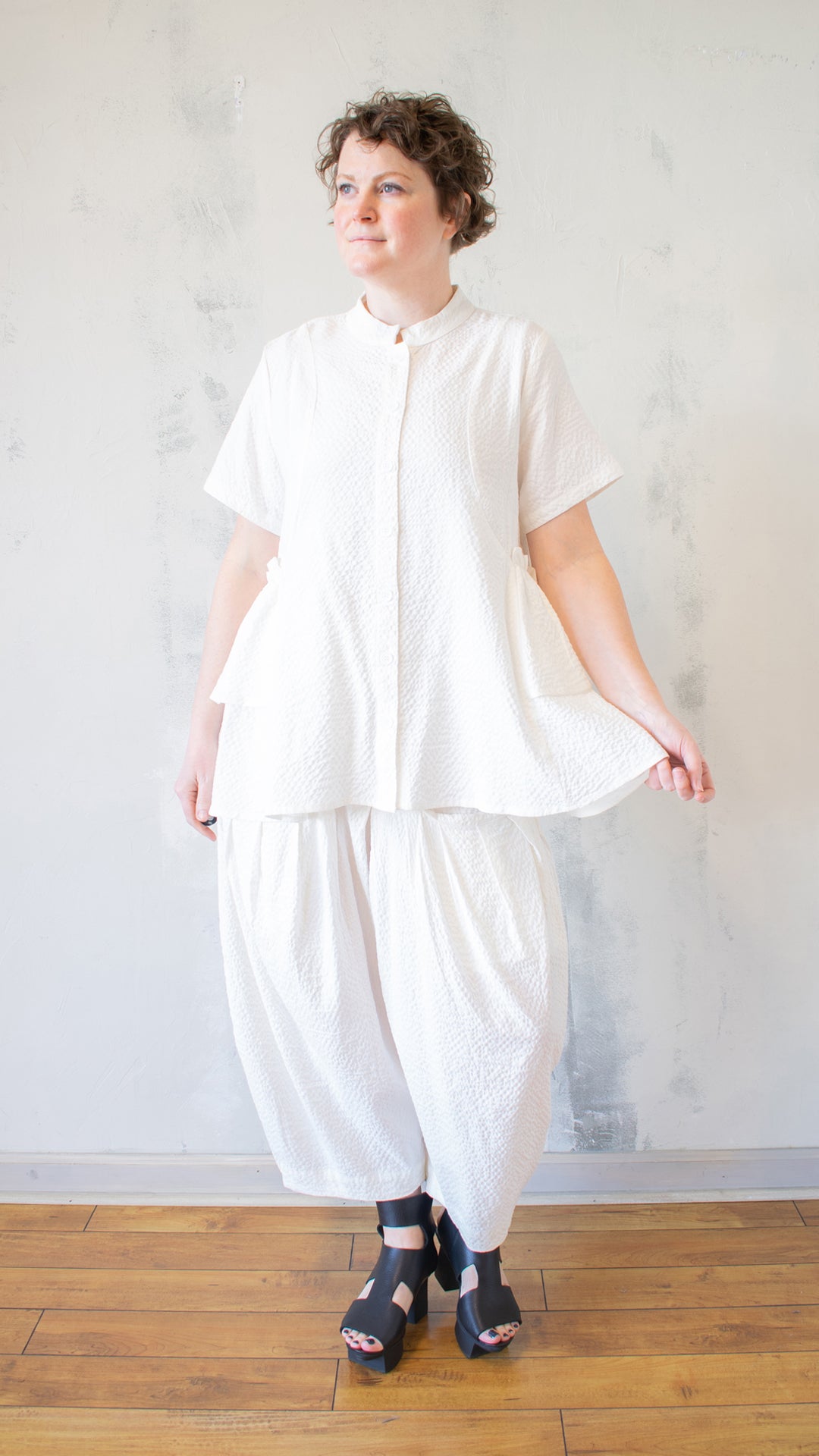 Lyra Shirt (Multiple Colors)