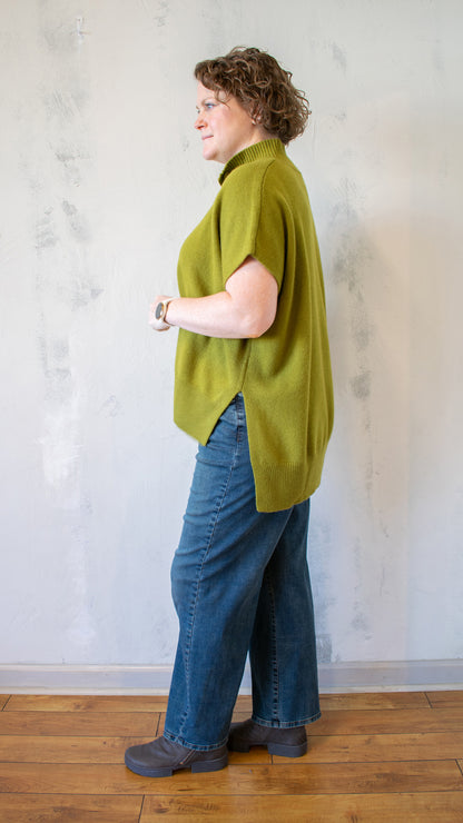 Cliff Vest (Multiple Colors)
