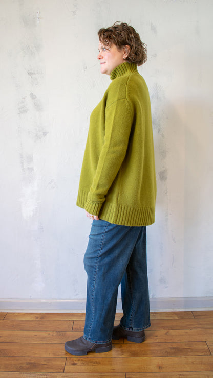 TUR Sweater (Multiple Colors)