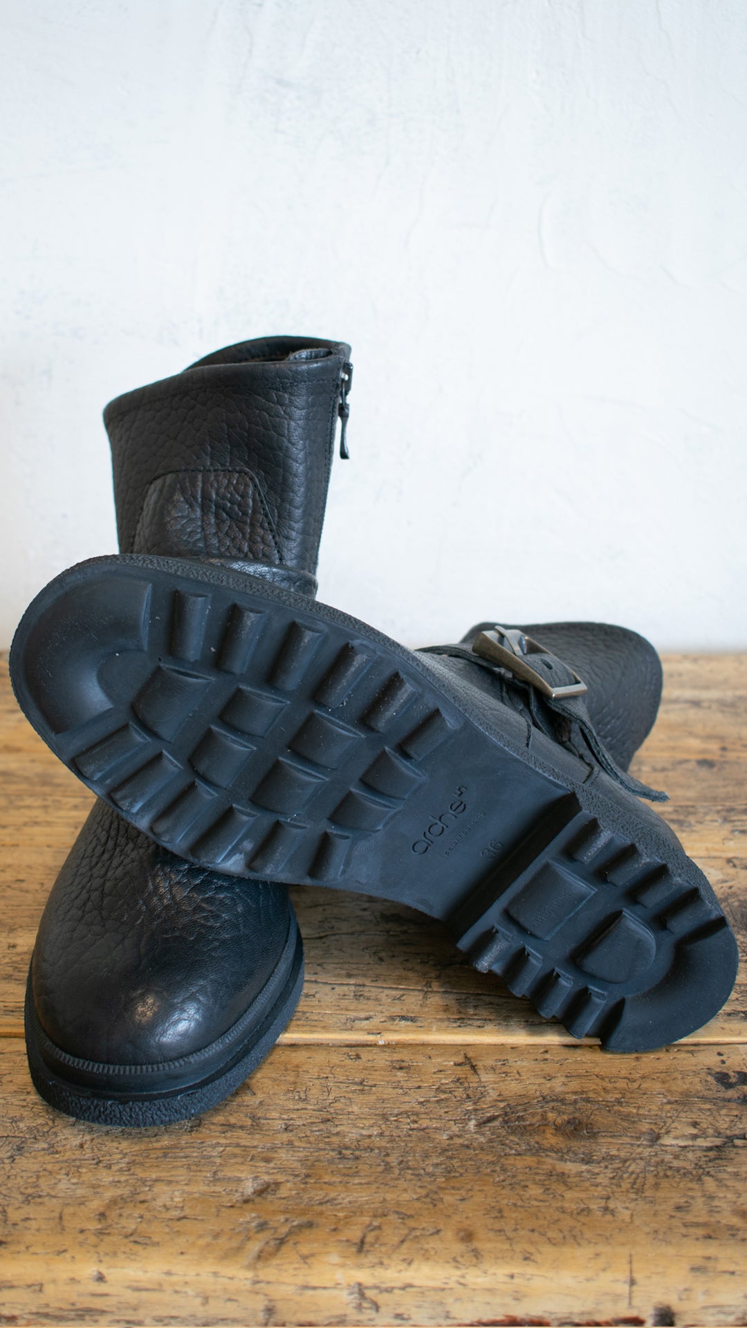 Honavi Moto Boot in Black