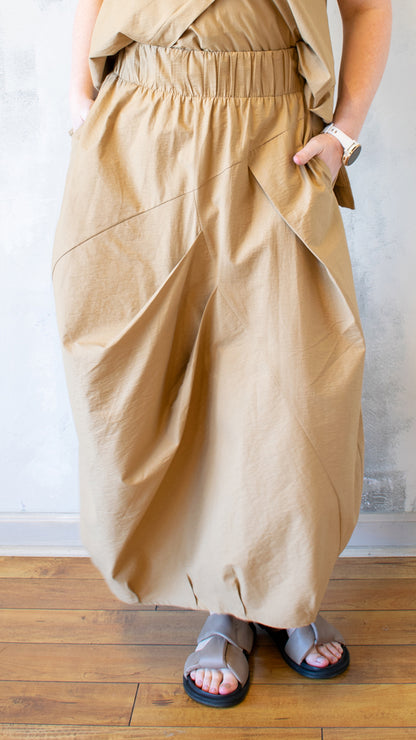Tuck and Dart Skirt (Multiple Colors)