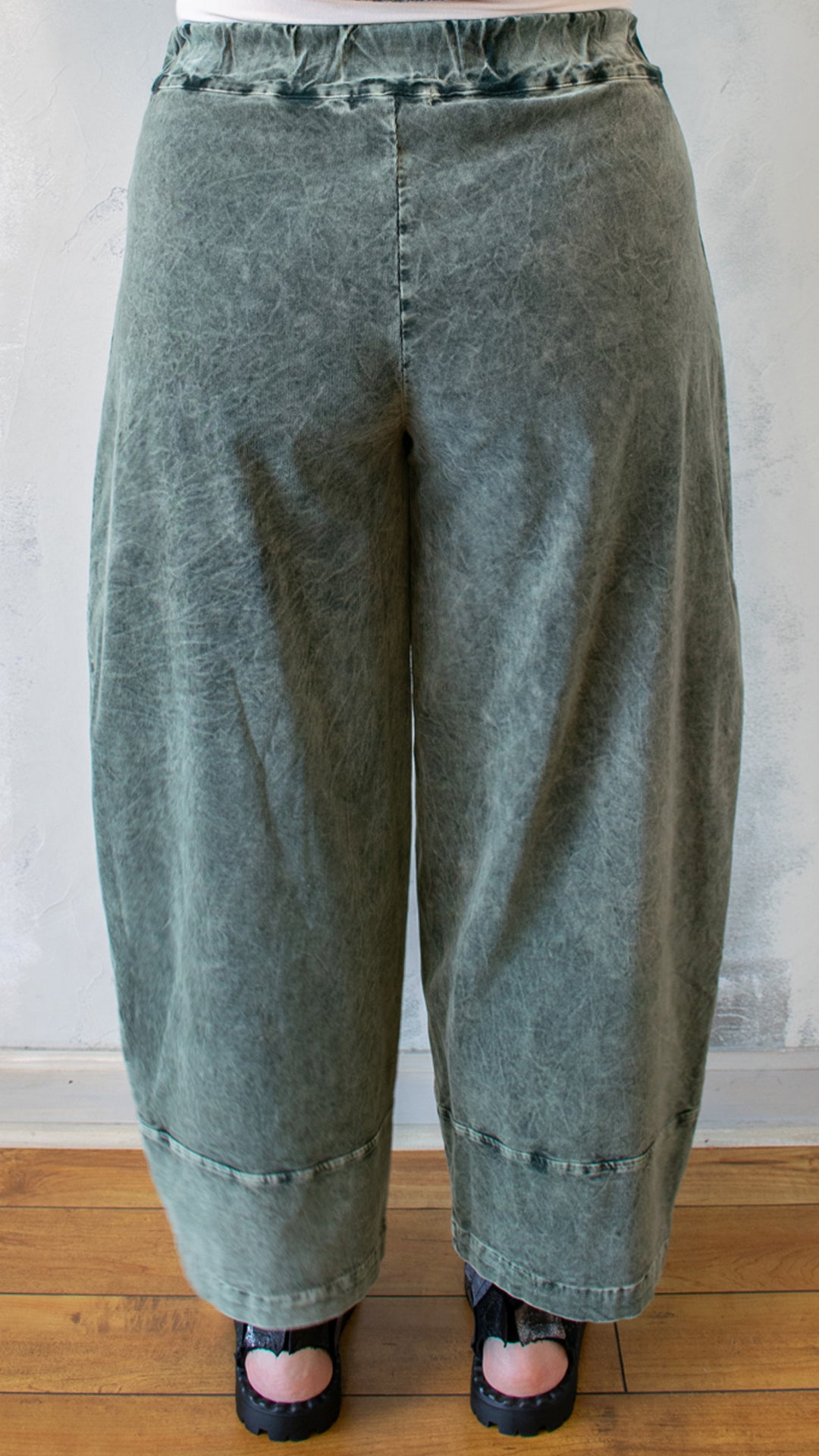 Karlene Corduroy Pant