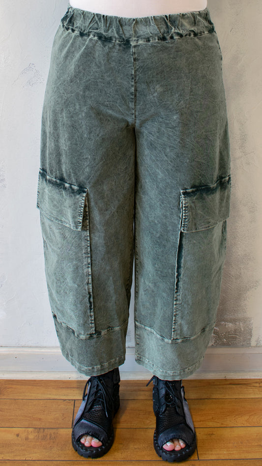 Karlene Corduroy Pant