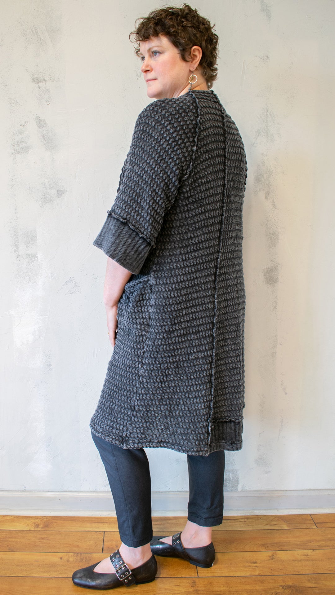 Shilah Duster in Charcoal