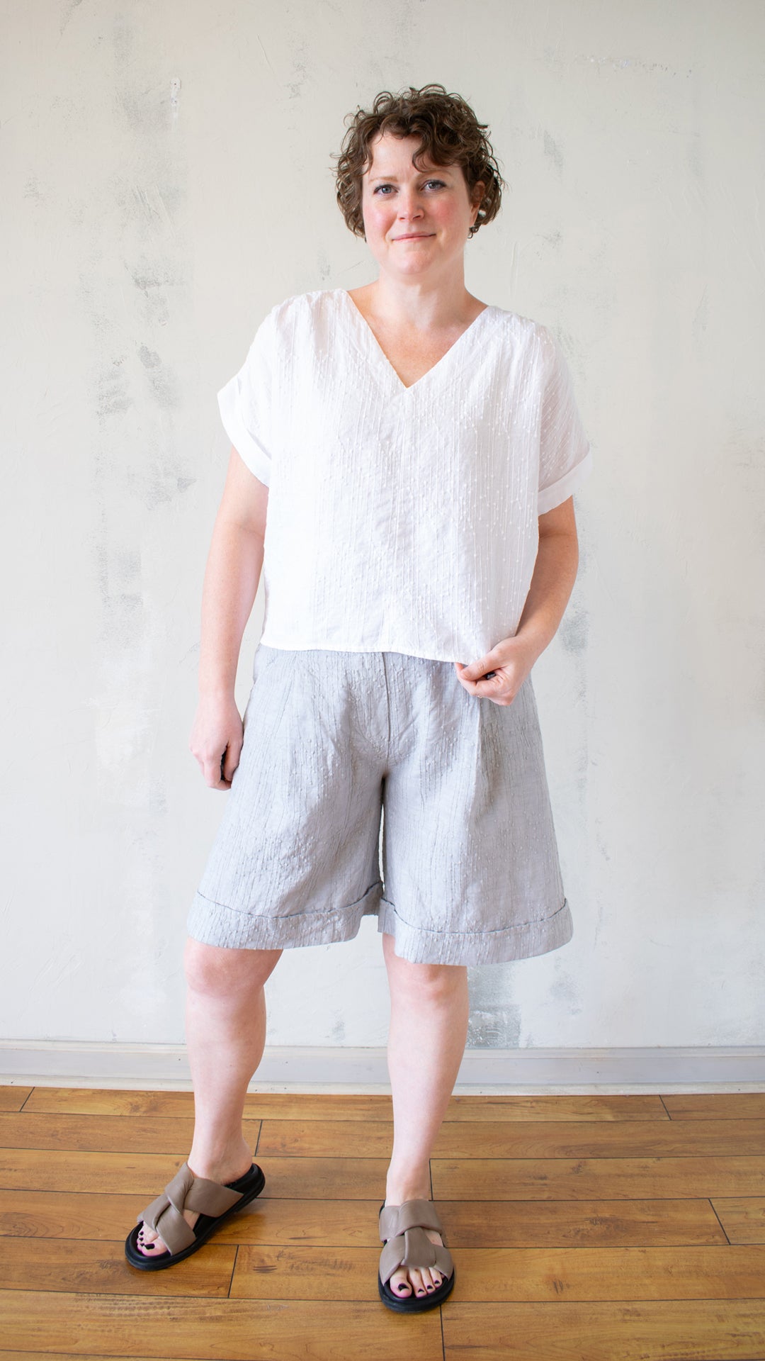 Embroidered Linen Top (Multiple Colors)