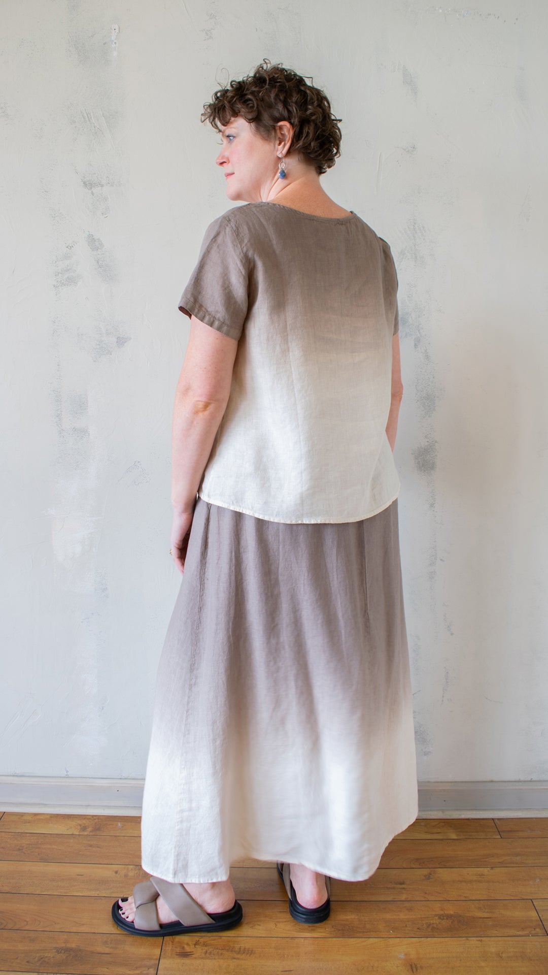 Ombre Linen Tee (Multiple Colors)