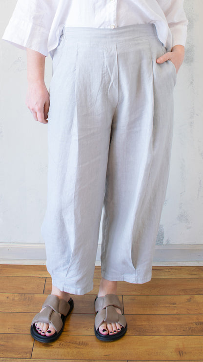 Hem Tuck Trousers (Multiple Colors)