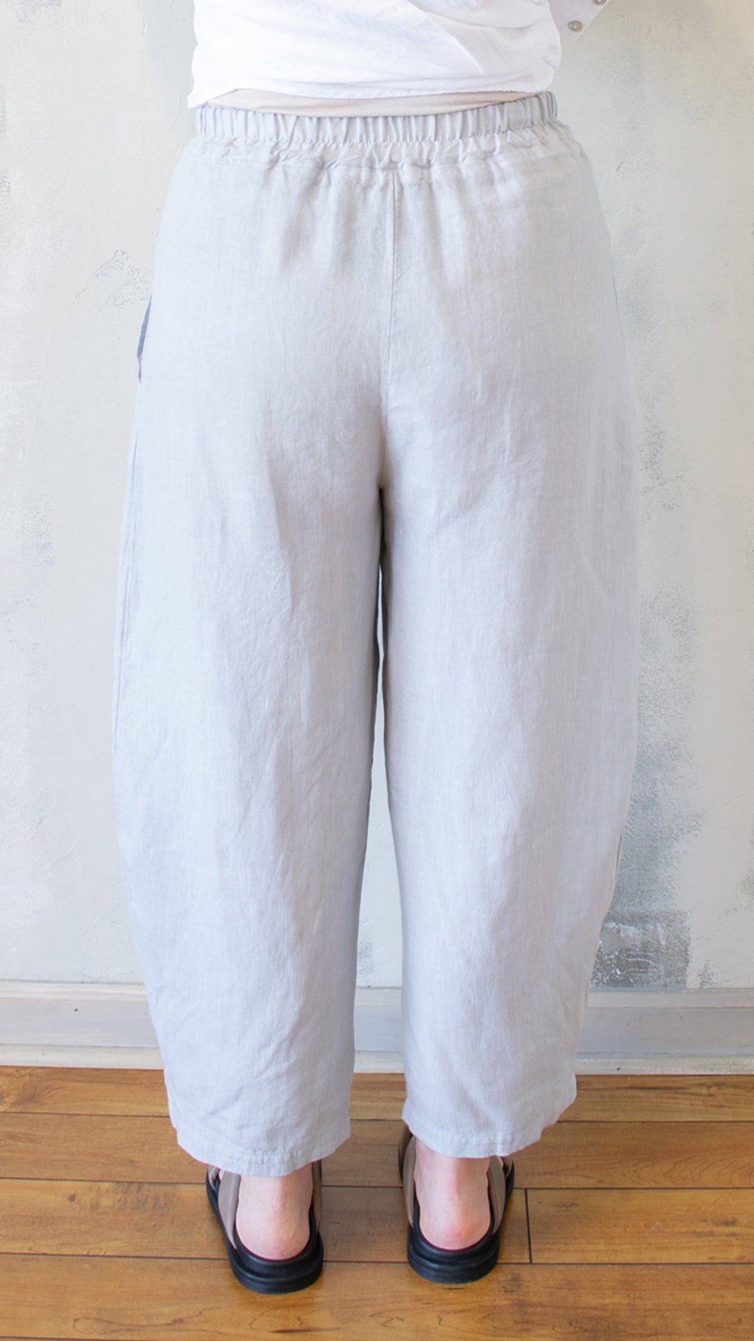 Hem Tuck Trousers (Multiple Colors)