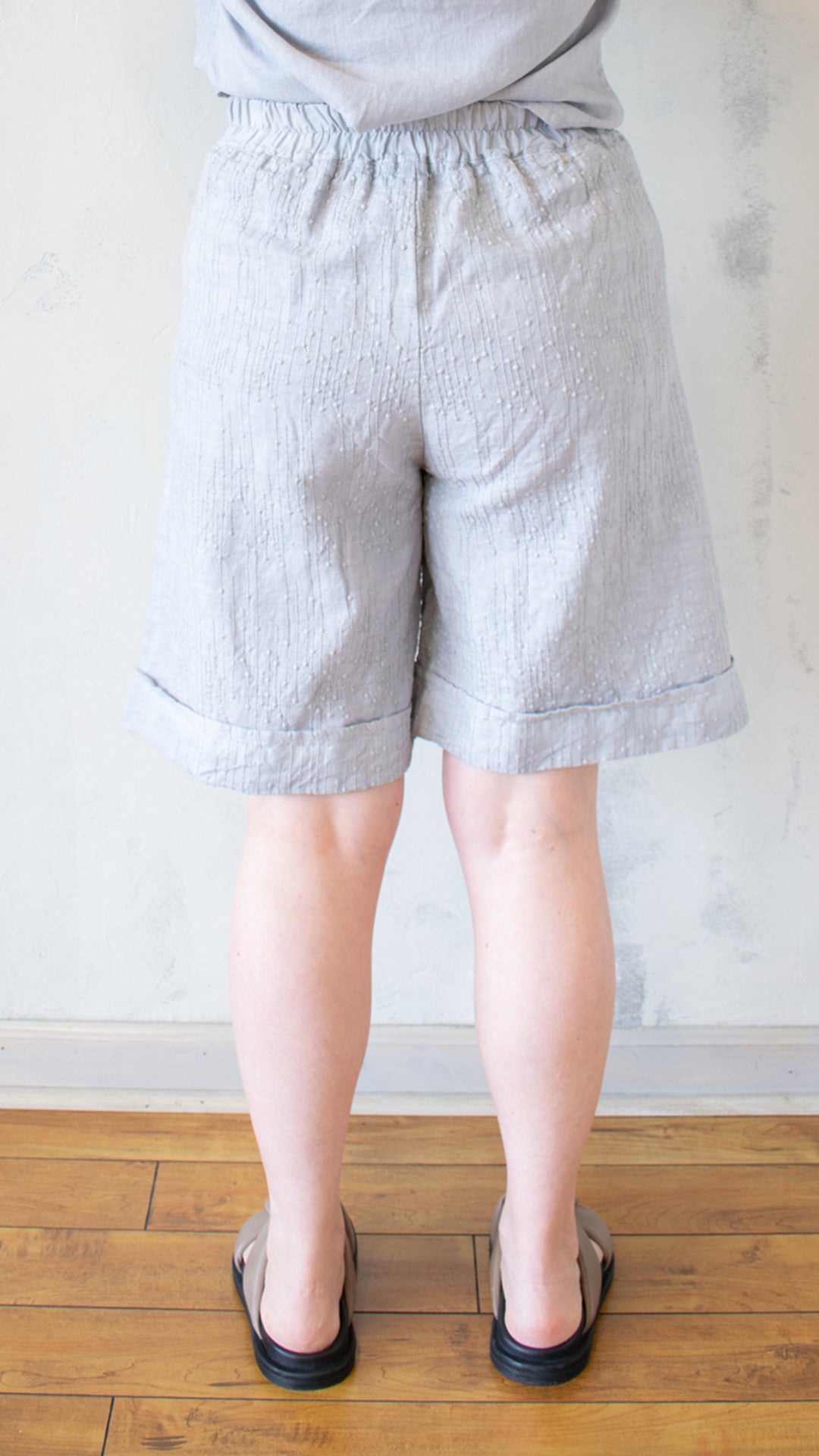 Embroidered Linen Shorts (Multiple Colors)