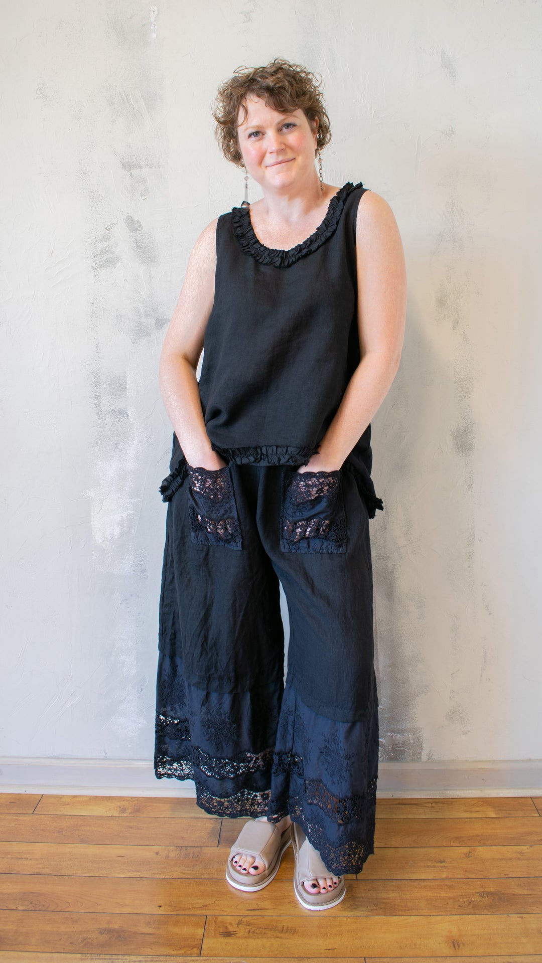 Ruffle Hem Tank in Black