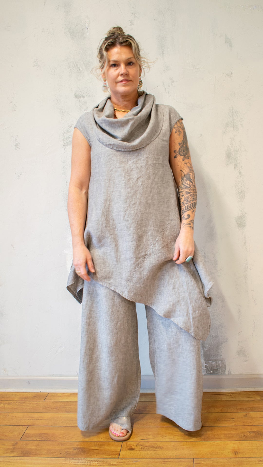Noa Tunic (Multiple Colors)