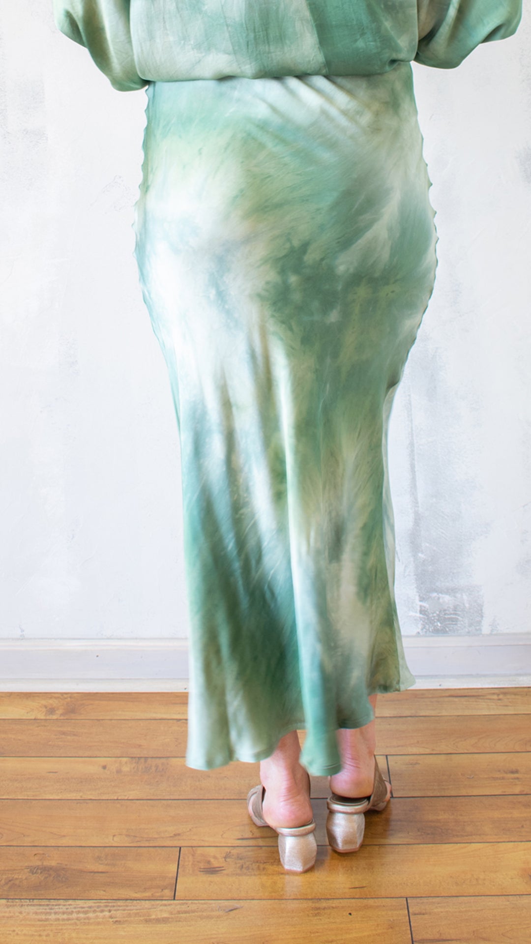 Long Bias Skirt in Verde