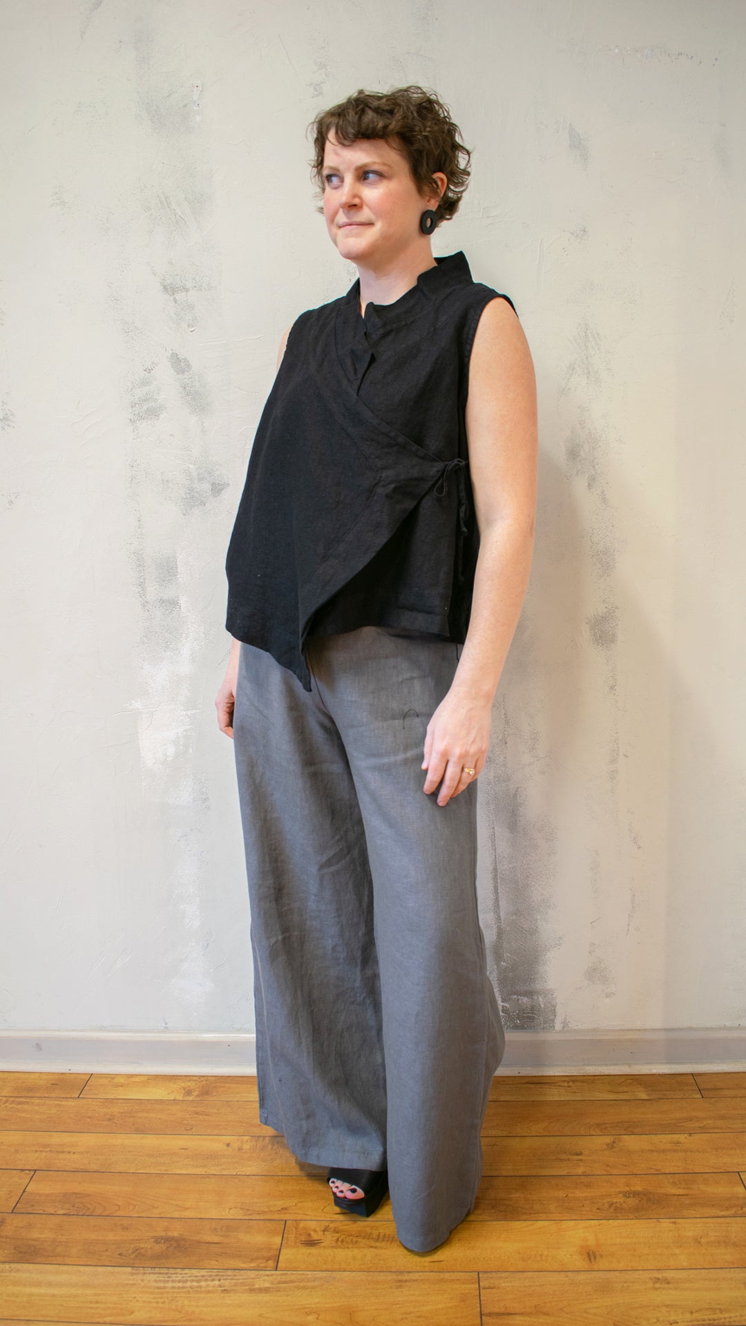 Koryo Vest (Multiple Colors)